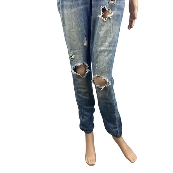 Judy Blue Light Wash Distressed Skinny Jeans Size 5/27 Blue - Picture 3 of 6